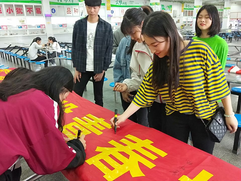 02cce34bb07ec8ddbc61e24d512c8510_33565.jpg 02cce34bb07ec8ddbc61e24d512c8510.jpg